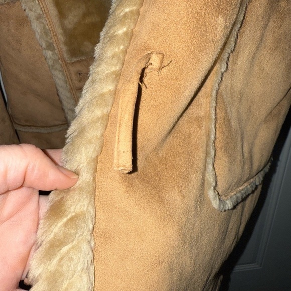 Vintage St. John's Bay Tan Faux Fur Lined Jacket Cozy Winter Coat - Picture 12 of 12